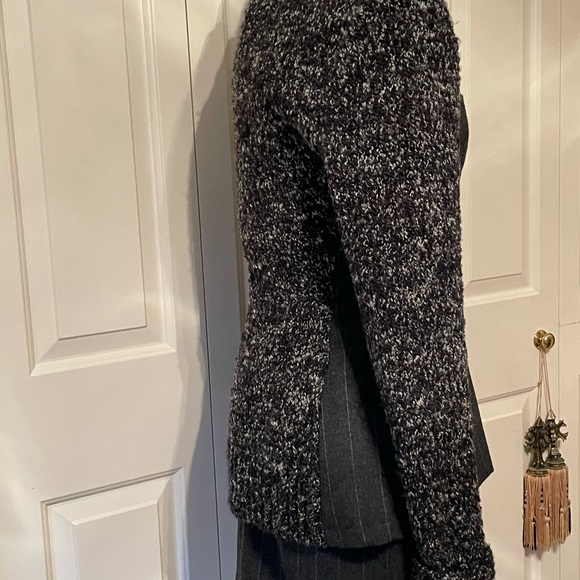 Beautiful Lorena Conti suit - Picture 6 of 13